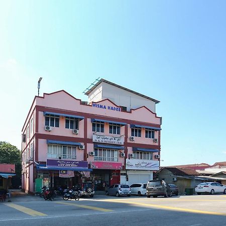 Oyo 89755 D&D Budget Inn Kota Bharu Exteriér fotografie