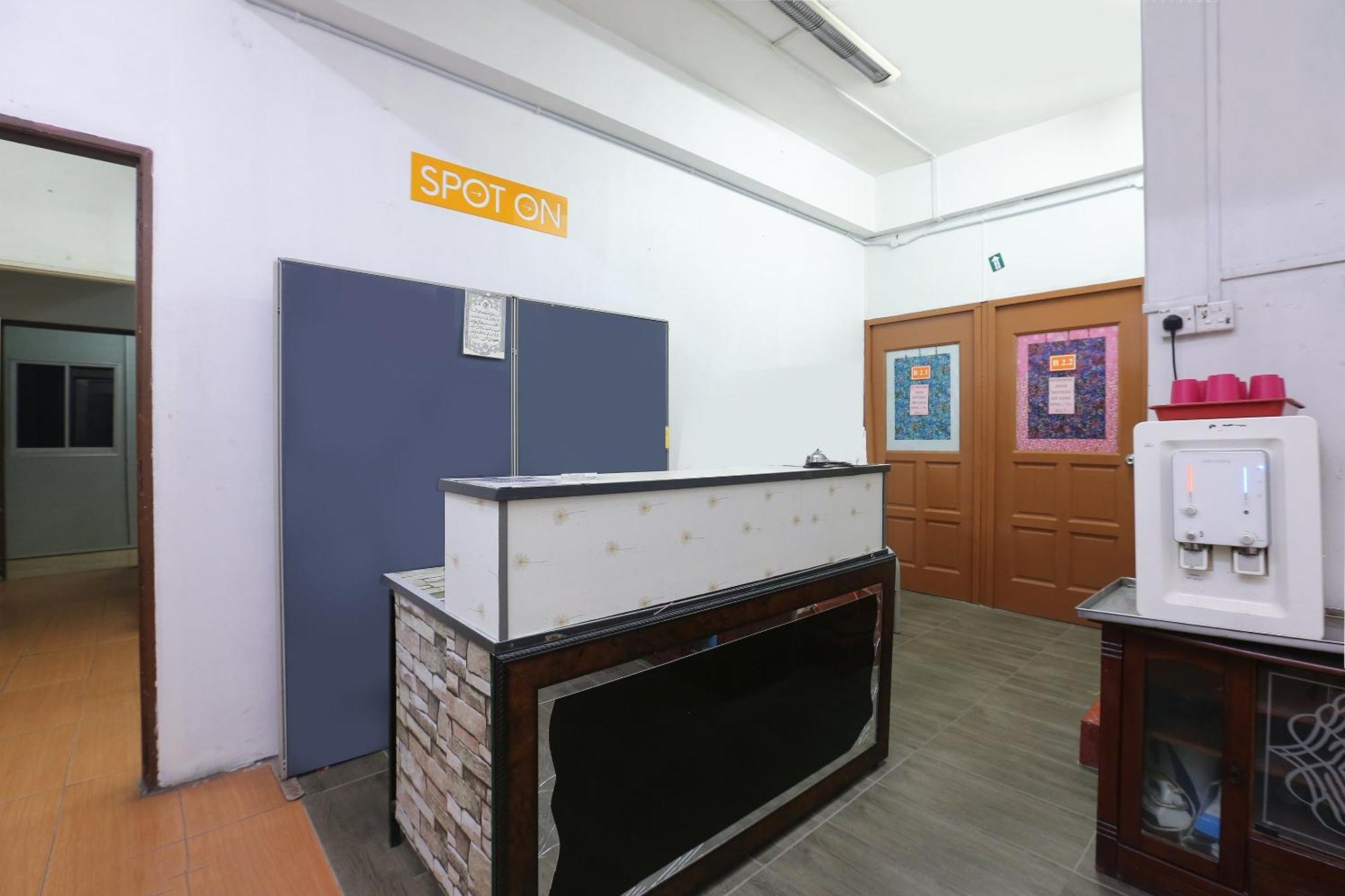 Oyo 89755 D&D Budget Inn Kota Bharu Exteriér fotografie