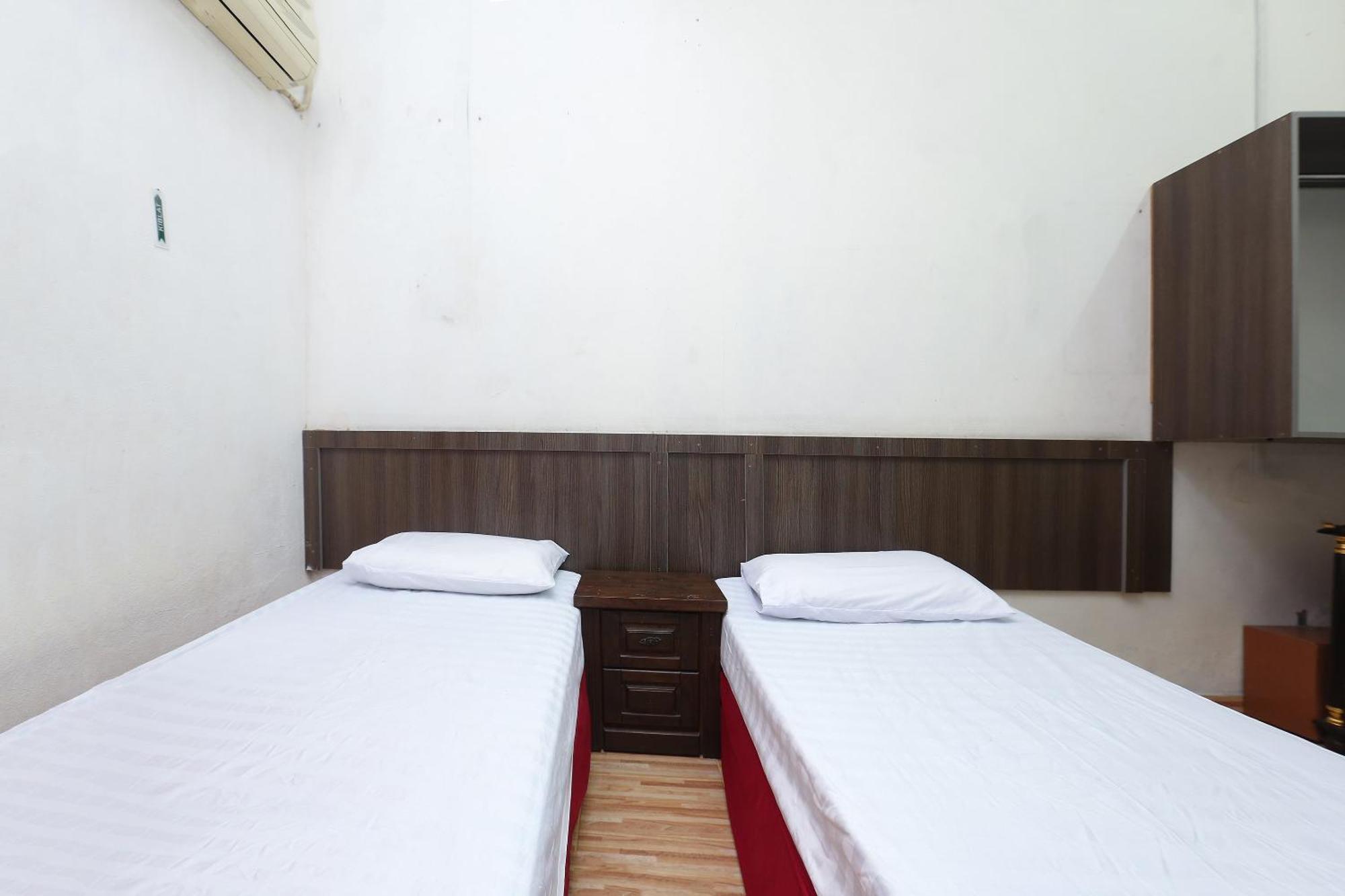 Oyo 89755 D&D Budget Inn Kota Bharu Exteriér fotografie