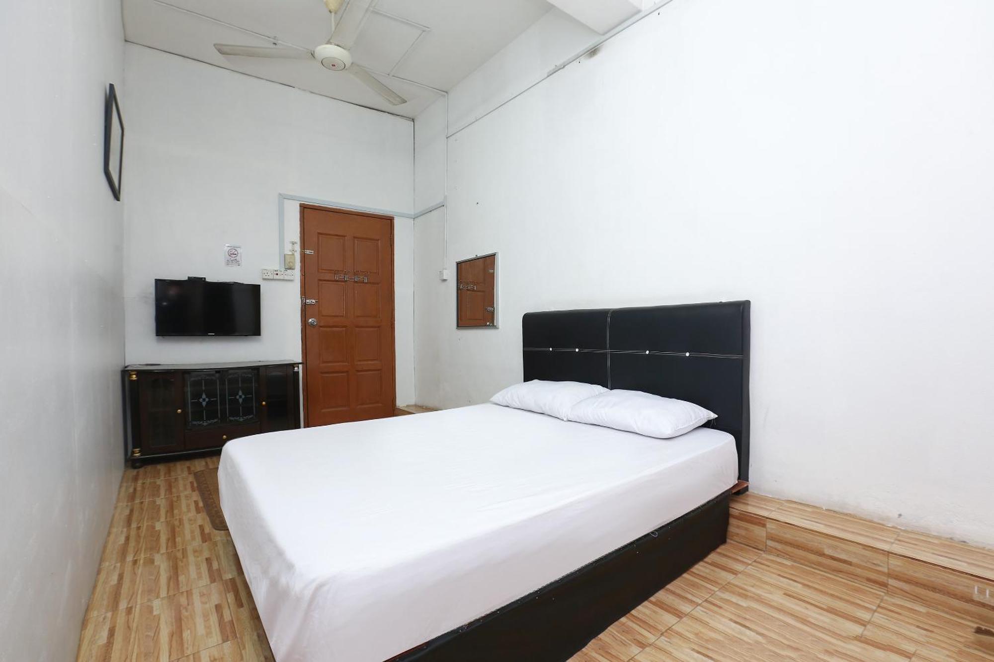 Oyo 89755 D&D Budget Inn Kota Bharu Exteriér fotografie